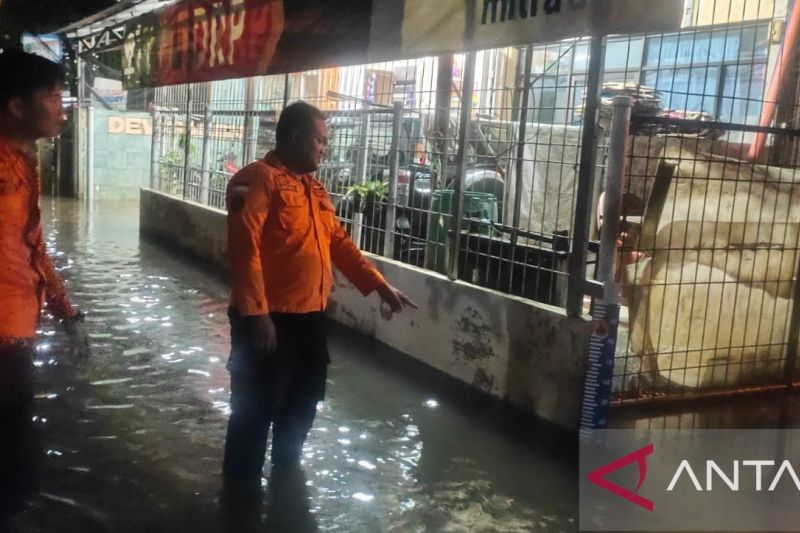 Ratusan Rumah Ditinggal Mudik Terendam Banjir di Bekasi