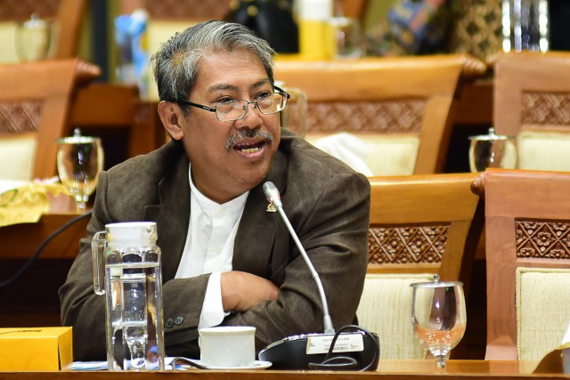 PKS Dukung Serikat Pekerja PLN Tolak Privatisasi Pengelolaan Listrik