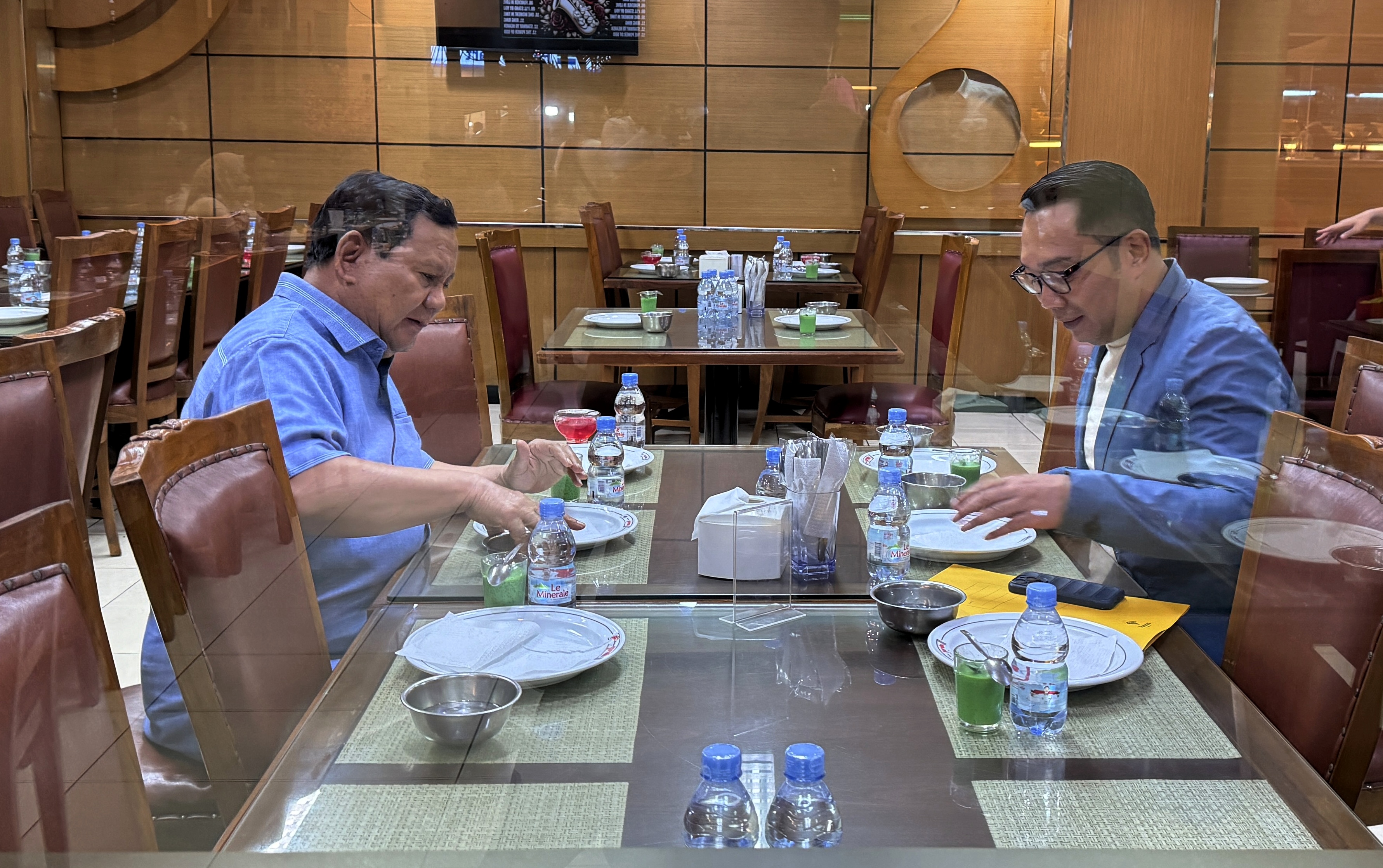 Ridwan Kamil Beberkan Isi Pertemuan dengan Prabowo Sambil Santap Malam