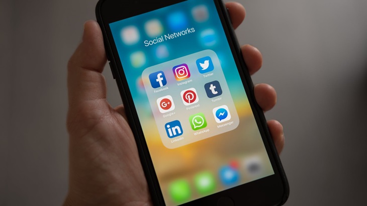 Instagram dan WhatsApp bakal Ganti Nama