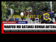 [HOAKS atau FAKTA]: Menkopolhukam Mahfud MD Datangi Rumah Arteria Dahlan