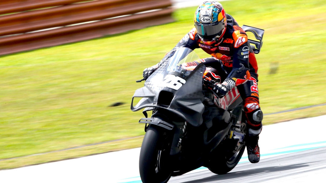 KTM Factory Racing Pasang Sayap Baru di Motor RC16