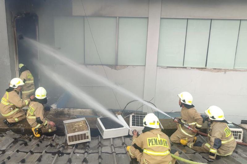 Tempat Spa di Kawasan Bulungan Jaksel Meledak, 7 Orang Terluka