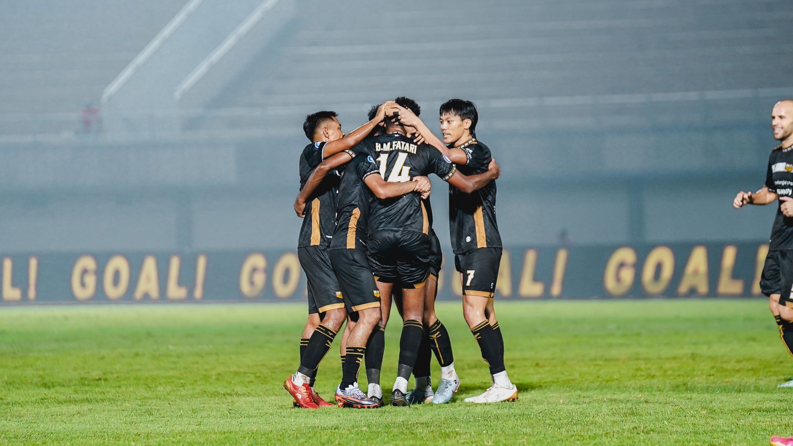 Dewa United FC Kini di Posisi 6 Usai Gebuk Persita, Jan Olde: Kami Coba ke Top 4