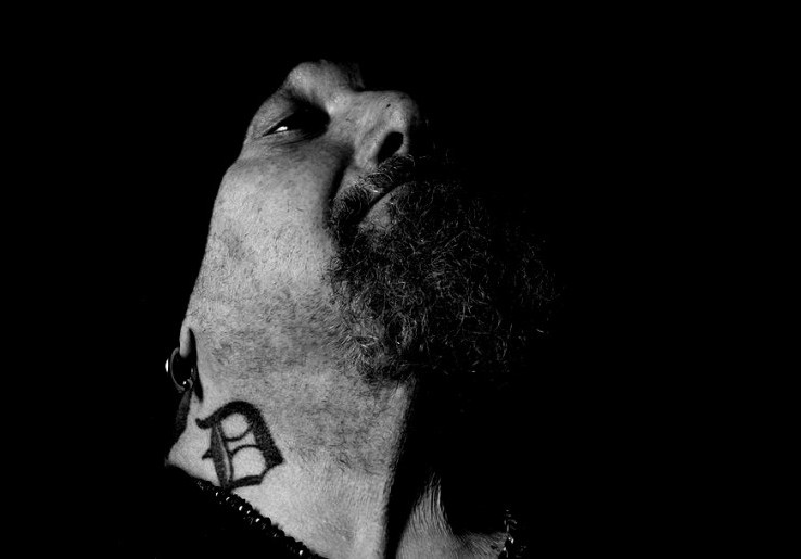 Melihat Sepak Terjang Paul Di'Anno Sebagai Vokalis Awal Iron Maiden