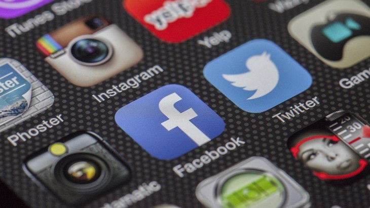Facebook Mengembangkan Cryptocurrency untuk Transfer via WhatsApp