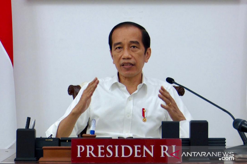 [HOAKS atau FAKTA]: Mengundurkan Diri, Jokowi Pamit ke Menteri di Istana Negara