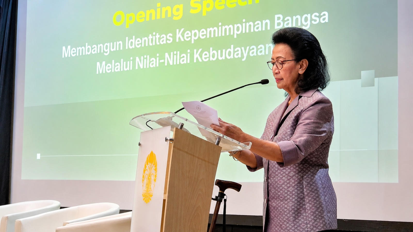 Sindiran Menohok GKR Hemas: Republik Ini Surplus Orang Pintar tapi Defisit Karakter