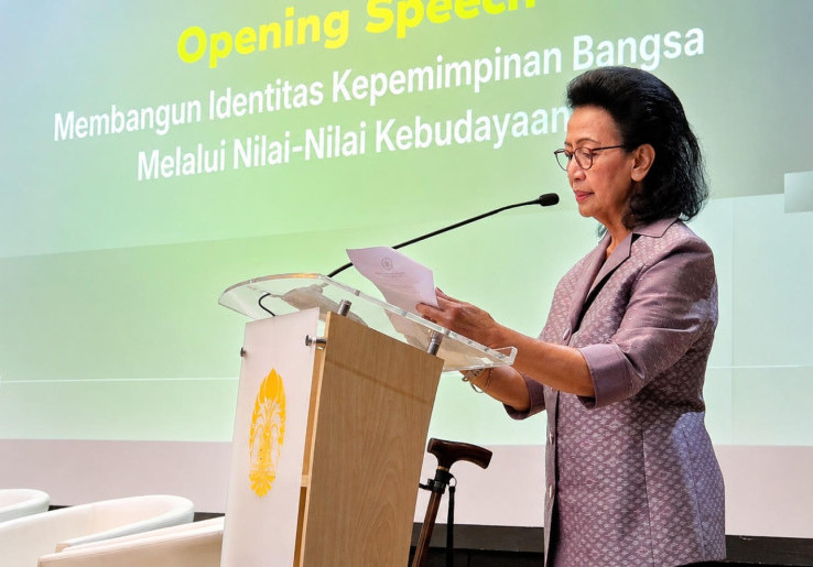 Sindiran Menohok GKR Hemas: Republik Ini Surplus Orang Pintar tapi Defisit Karakter