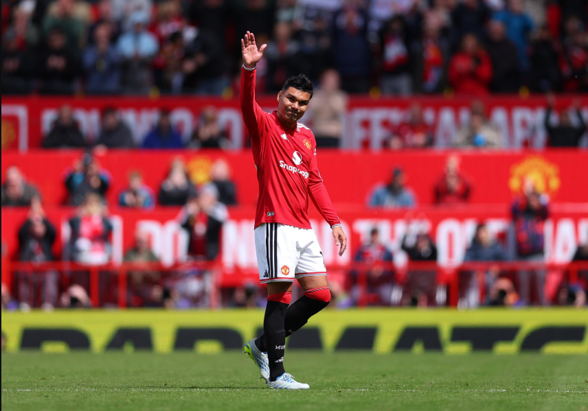 Casemiro Disebut 'Legenda' Usai Bawa Manchester United Cukur Nottingham Forest di Old Trafford