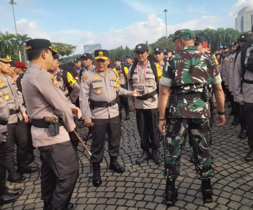 Kapolda Metro Peringatkan Anak Buahnya Jangan ‘Nongkrong’ Dekat Posko Kontestan Pemilu