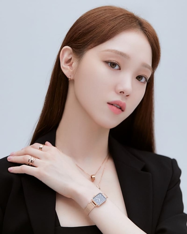 Lee sung best sale kyung daniel wellington