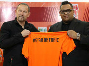 Borneo FC Resmi Kontrak Mantan Pelatih Persib Bandung