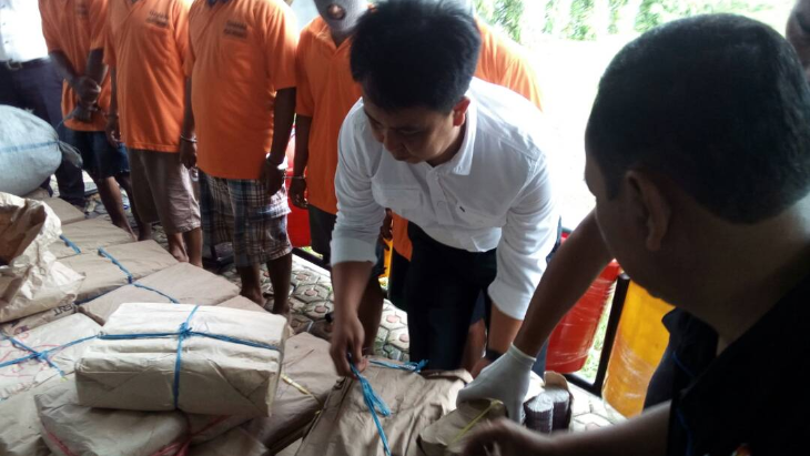 Polres Indramayu Amankan 30 Juta Petasan