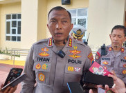Tak Terima Ditegur, 4 Orang Aniaya Polisi di Depan Rumahnya