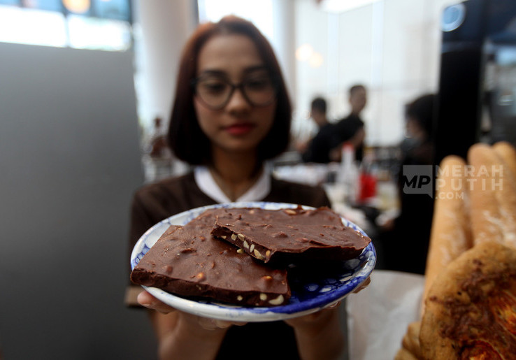 Nikmatnya Krakakoa Cokelat Lokal Asli Indonesia Hadir di KinKo Choco Lab