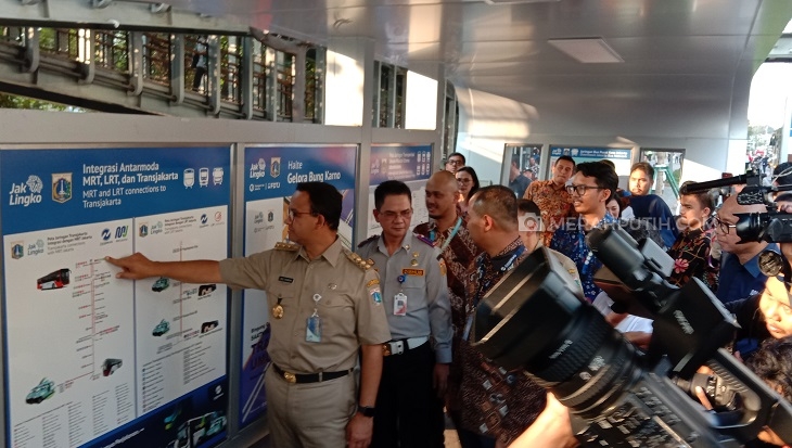 Pemprov DKI dan FDTJ Pasang Informasi Transportasi Publik di Sudirman