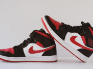 Tampil Standout dengan Sepasang Air Jordan 1