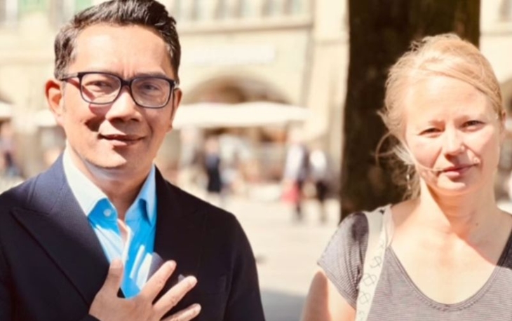 Ridwan Kamil dan Jenazah Eril dalam Perjalanan ke Indonesia, Tiba Sore Ini