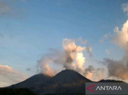 Di Tengah Pemulihan Gempa NTT, Gunung Lewotobi Laki-laki Flores Erupsi 6 Menit Pagi Tadi