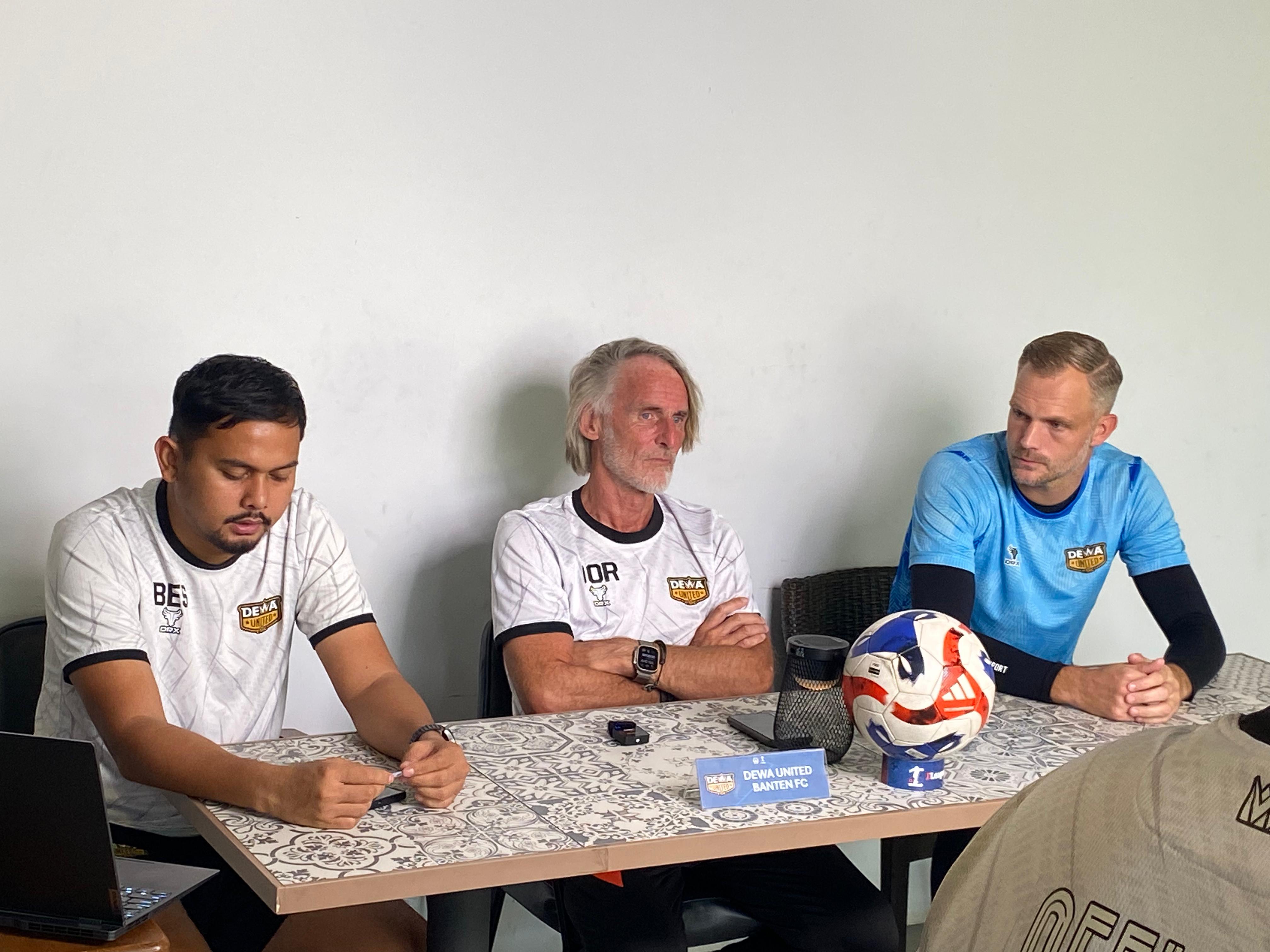 Jan Olde Riekerink Percaya Dewa United Banten FC Mampu Bangkit saat Vs Persija Jakarta