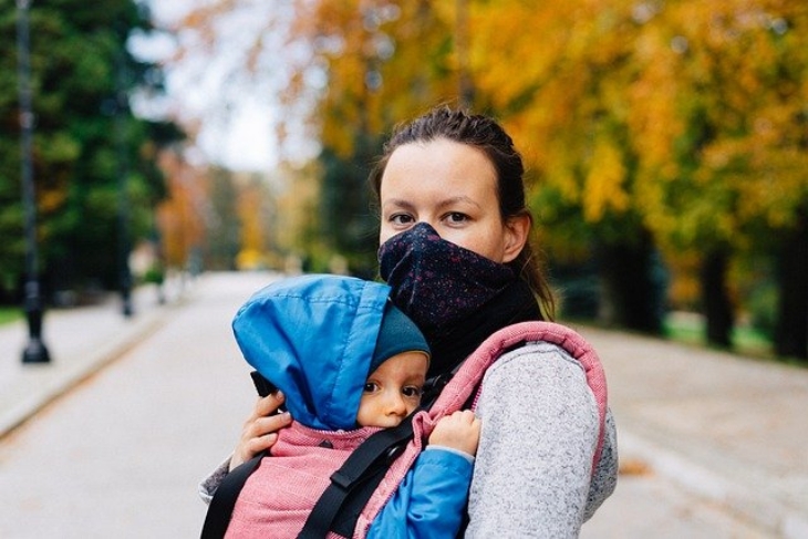 Virus Corona mulai menyerang anak-anak. (Foto: Pixabay/marcinjozwiak)