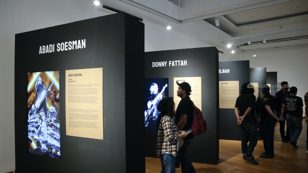 'Pameran Retrospektif God Bless 50 Tahun' Resmi Dibuka