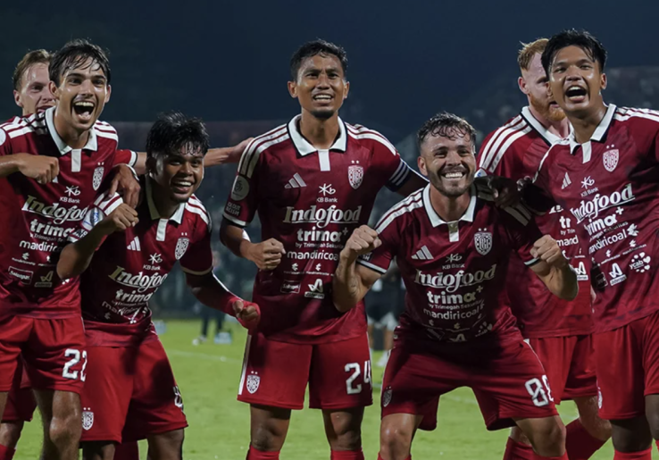 Bali United Menang, Pelatih Johnny Jansen Justru Cemas
