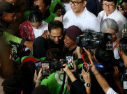 Ratusan Pengemudi Ojol Setia Mengawal Sidang Vonis Nadiem Makarim di Pengadilan Tipikor