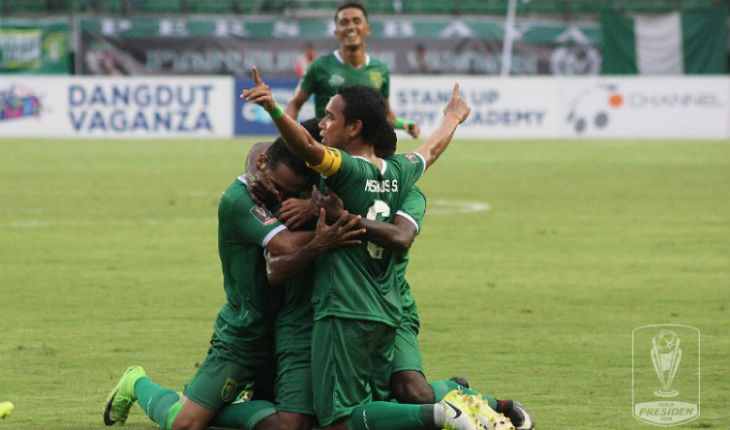 Persebaya dan Madura United Lolos ke Delapan Besar