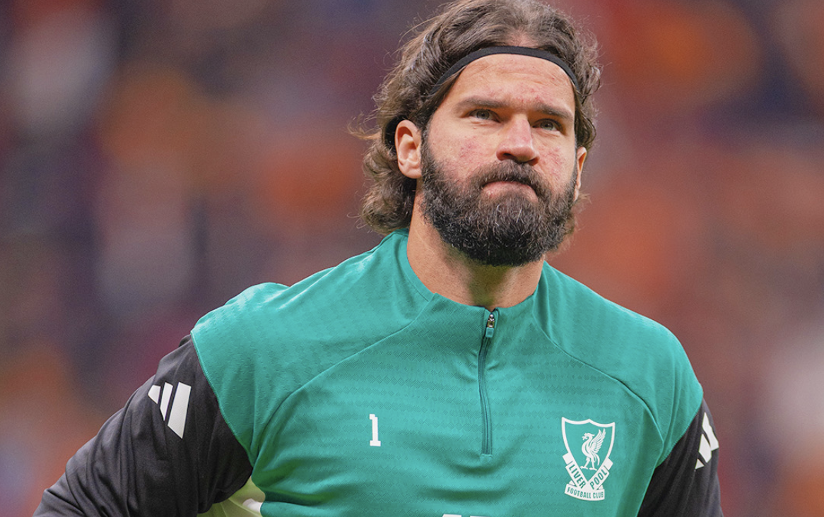 Cedera dalam Laga Kontra Galatasaray, Alisson Becker dan Hugo Ekitike Absen saat Liverpool Dijamu Chelsea