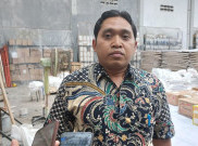 Gibran dan Selvi Gunakan Hak Pilihnya di TPS 34 Kelurahan Manahan Solo