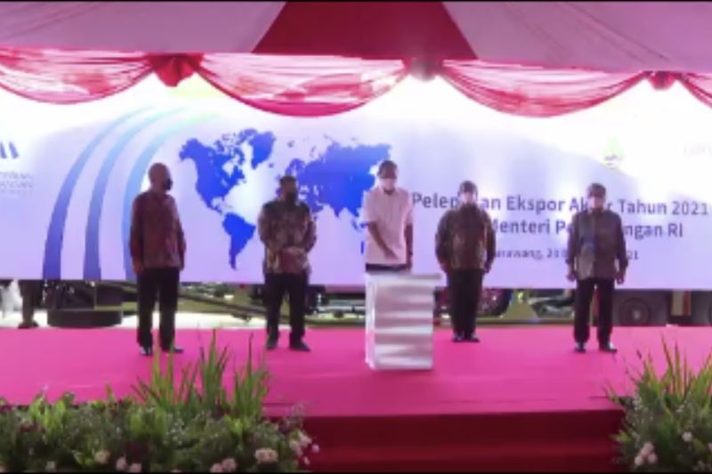 pelepasan ekspor akhir tahun senilai Rp35,03 triliun dari 26 provinsi di Indonesia yang dipimpin Menteri Perdagangan Muhammad Lutfi. (ANTARA/ Tangkapan Layar Aplikasi Zoom)