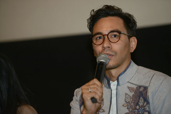 darius sinathrya
