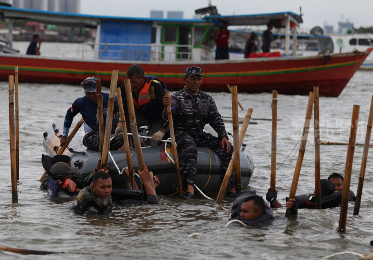 Terungkap, KTP Warga Desa Kohod Dicatut untuk Penerbitan SHM dan SHGB Pagar Laut Tangerang