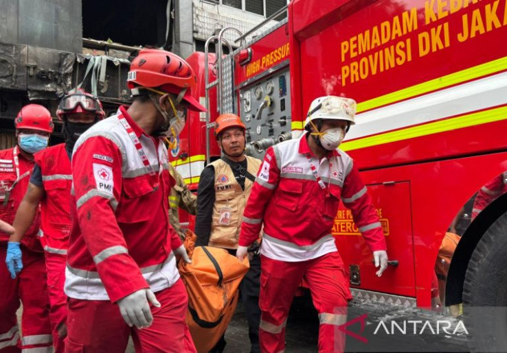 Korban Tewas Kebakaran di Ruko Terra Drone Jadi 22 Orang, Semua Dibawa ke RS Polri