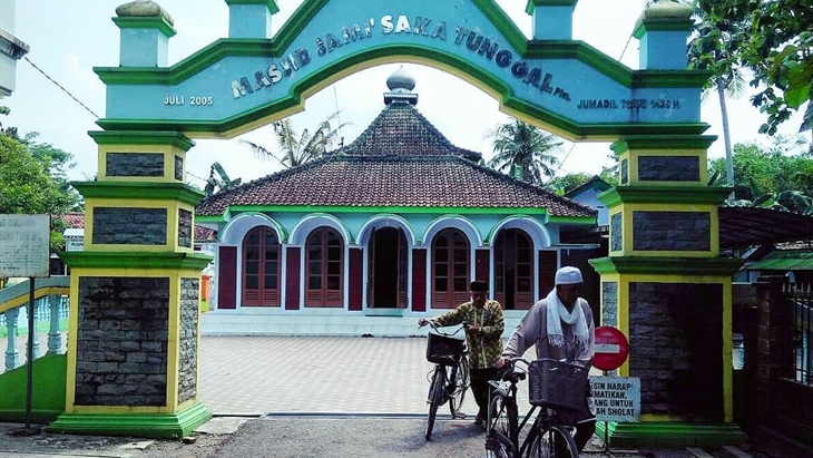 Mengenal Masjid Tertua di Nusantara