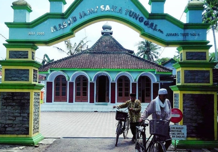 Mengenal Masjid Tertua di Nusantara