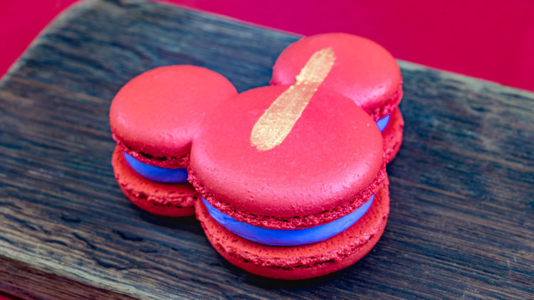Purple yam macaron disney