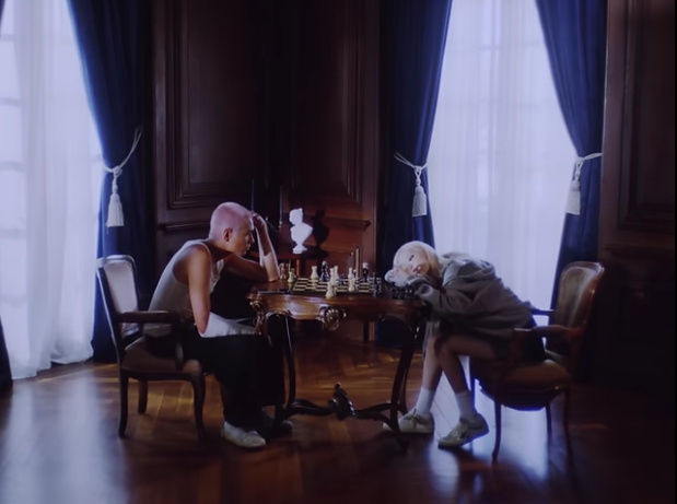 Lirik lagu Stay A Little Longer Rose BLACKPINK