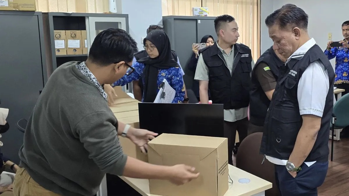 Kejari Jakarta Timur Geledah Kantor Sudin UMKM, Usut Dugaan Korupsi Pengadaan Mesin Jahit Rp 9 Miliar