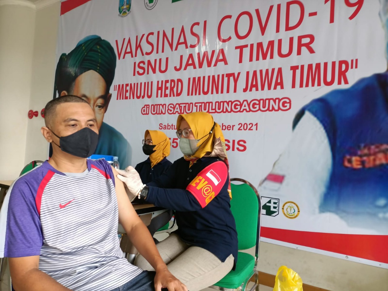  Suntik 5.600 Dosis Vaksin, ISNU Jatim Kerahkan 300 Nakes