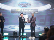 BAIC BJ40 Plus Raih Penghargaan Inspiring Iconic Adventure Car of The Year Automotive Awards 2025