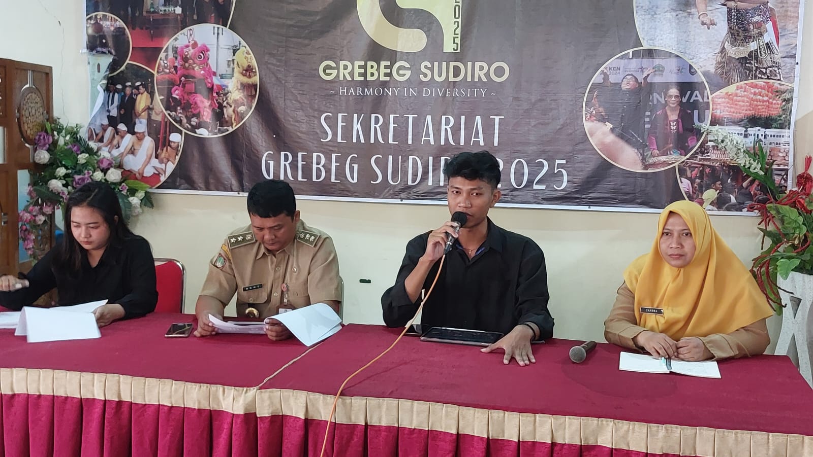 Pemkot Solo Gelar Grebeg Sudiro, Bagikan 5.000 Kue Keranjang Gratis untuk Masyarakat
