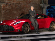 George Clooney hingga Fernando Alonso Rayakan Peluncuran Aston Martin Vanquish di Venice