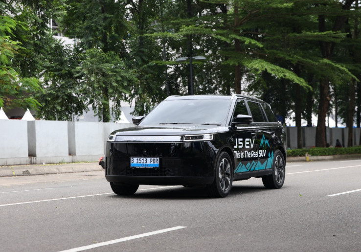 Berakhir Besok, ini Daftar Mobil Listrik dan Motor yang Bisa Dijajal di GJAW 2025