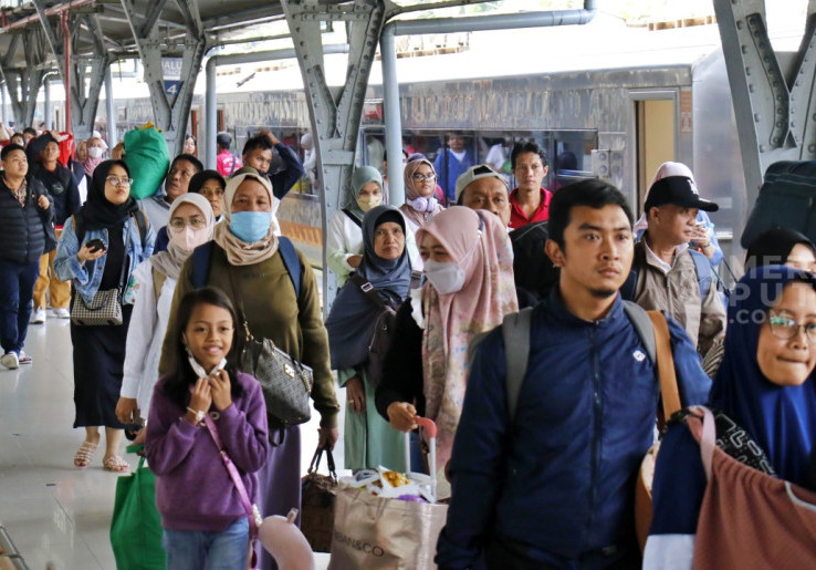 36 Kasus Pelecehan Seksual di Kereta Mayoritas Terjadi di KRL, KAI Ancam Blacklist Pelaku Nakal