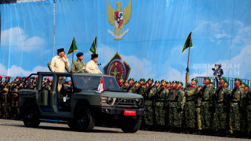 Presiden Prabowo Subianto Hadiri Upacara Peringatan HUT ke-80 TNI di Lapangan Monas 