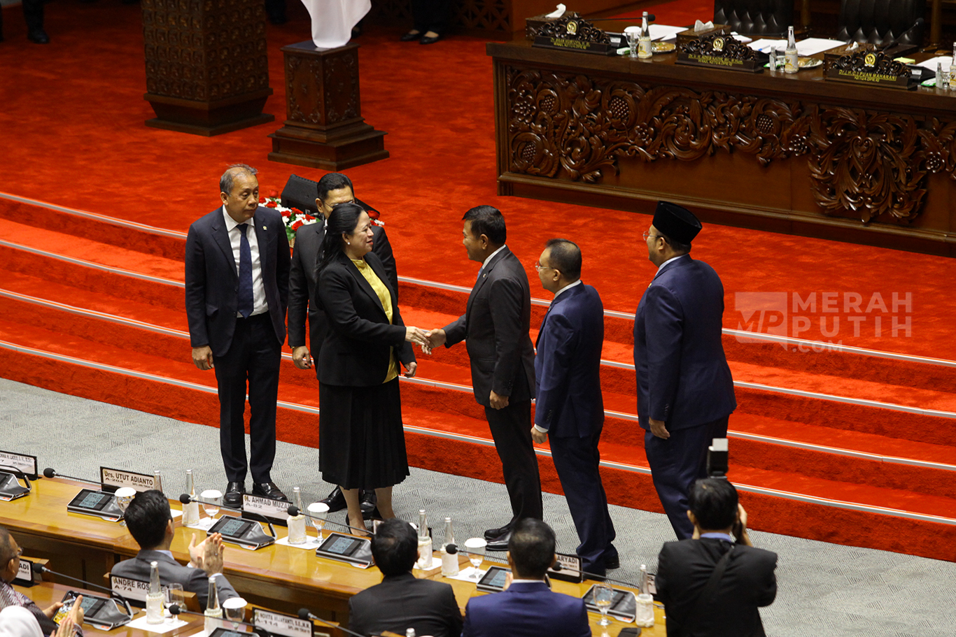 Rapat Paripurna DPR Sahkan Muhammad Herindra Menjadi Kepala BIN ...