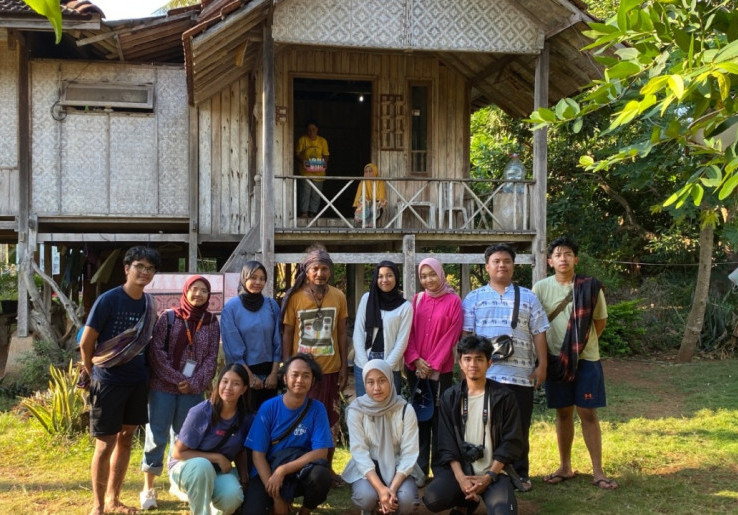 Universitas Indonesia Dokumentasikan Budaya Bugis di Karimunjawa